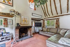 Sitting Room- click for photo gallery